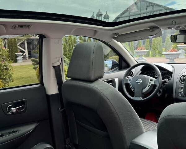 Черный Ниссан Кашкай, объемом двигателя 2 л и пробегом 251 тыс. км за 8500 $, фото 28 на Automoto.ua