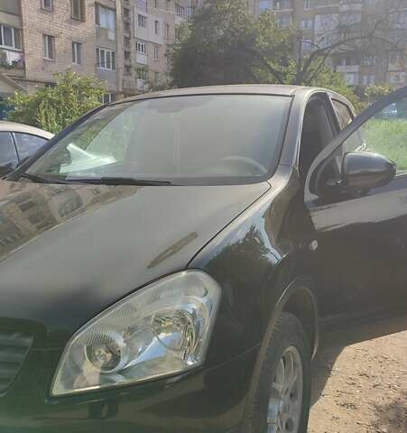 Черный Ниссан Кашкай, объемом двигателя 2 л и пробегом 228 тыс. км за 9200 $, фото 1 на Automoto.ua