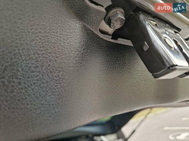 Черный Ниссан Кашкай, объемом двигателя 2 л и пробегом 65 тыс. км за 10400 $, фото 83 на Automoto.ua