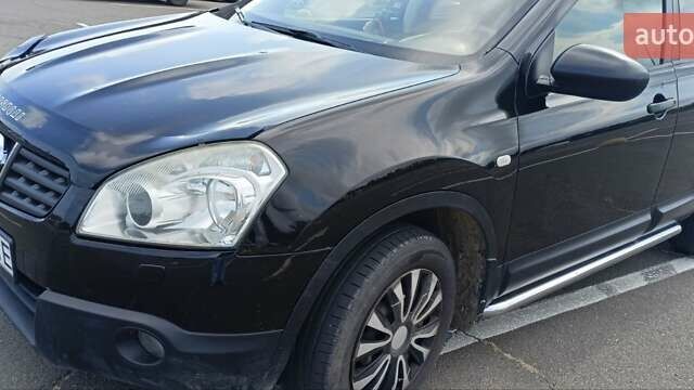 Черный Ниссан Кашкай, объемом двигателя 2 л и пробегом 170 тыс. км за 8800 $, фото 4 на Automoto.ua