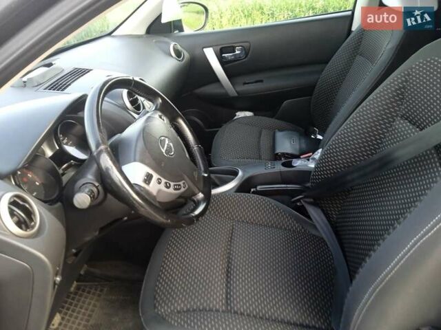 Черный Ниссан Кашкай, объемом двигателя 1.46 л и пробегом 199 тыс. км за 10500 $, фото 8 на Automoto.ua