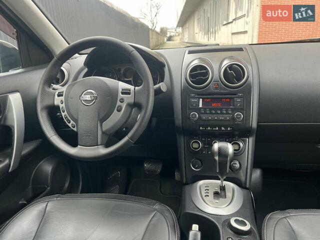 Черный Ниссан Кашкай, объемом двигателя 2 л и пробегом 127 тыс. км за 8700 $, фото 63 на Automoto.ua