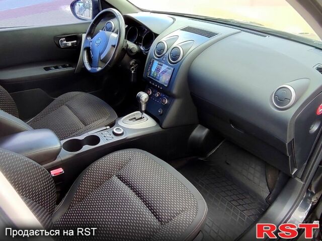 Черный Ниссан Кашкай, объемом двигателя 2 л и пробегом 139 тыс. км за 7850 $, фото 7 на Automoto.ua