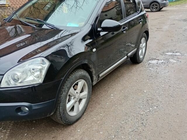 Черный Ниссан Кашкай, объемом двигателя 2 л и пробегом 298 тыс. км за 8300 $, фото 1 на Automoto.ua