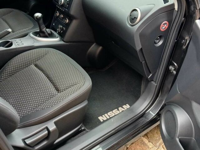 Чорний Ніссан Кашкай, об'ємом двигуна 0 л та пробігом 96 тис. км за 8650 $, фото 7 на Automoto.ua