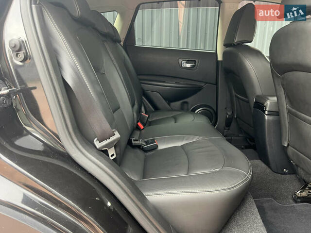 Черный Ниссан Кашкай, объемом двигателя 2 л и пробегом 127 тыс. км за 8700 $, фото 56 на Automoto.ua