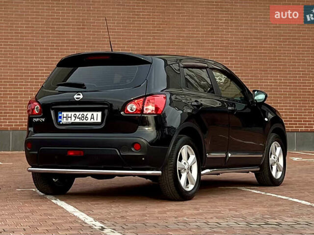 Черный Ниссан Кашкай, объемом двигателя 2 л и пробегом 127 тыс. км за 8700 $, фото 28 на Automoto.ua