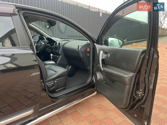 Черный Ниссан Кашкай, объемом двигателя 2 л и пробегом 127 тыс. км за 8700 $, фото 40 на Automoto.ua