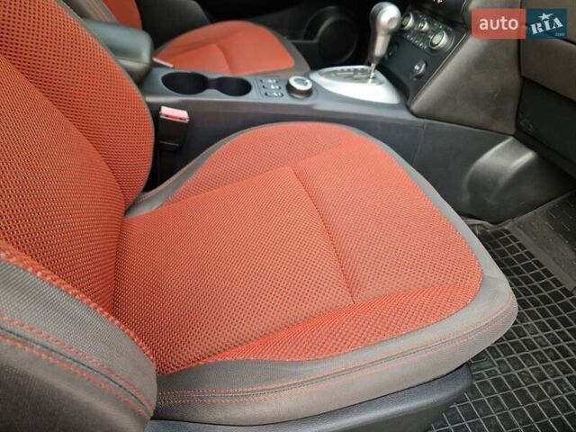 Черный Ниссан Кашкай, объемом двигателя 2 л и пробегом 65 тыс. км за 10400 $, фото 47 на Automoto.ua