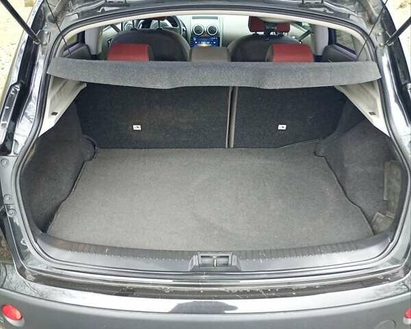 Черный Ниссан Кашкай, объемом двигателя 2 л и пробегом 157 тыс. км за 8600 $, фото 9 на Automoto.ua