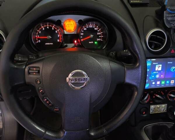 Черный Ниссан Кашкай, объемом двигателя 2 л и пробегом 165 тыс. км за 8499 $, фото 9 на Automoto.ua