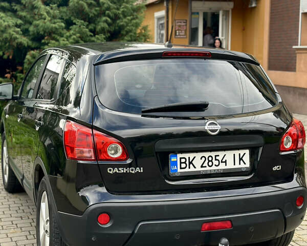 Черный Ниссан Кашкай, объемом двигателя 1.46 л и пробегом 260 тыс. км за 8700 $, фото 4 на Automoto.ua