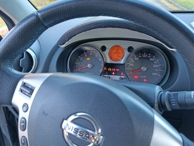 Черный Ниссан Кашкай, объемом двигателя 2 л и пробегом 248 тыс. км за 8000 $, фото 6 на Automoto.ua