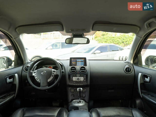 Черный Ниссан Кашкай, объемом двигателя 2 л и пробегом 175 тыс. км за 8400 $, фото 10 на Automoto.ua