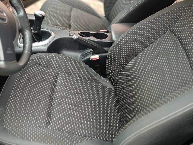 Чорний Ніссан Кашкай, об'ємом двигуна 0 л та пробігом 96 тис. км за 8650 $, фото 6 на Automoto.ua