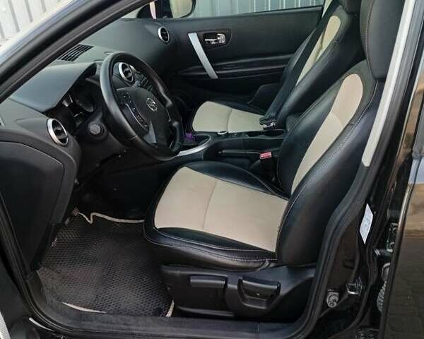 Черный Ниссан Кашкай, объемом двигателя 2 л и пробегом 216 тыс. км за 7279 $, фото 2 на Automoto.ua