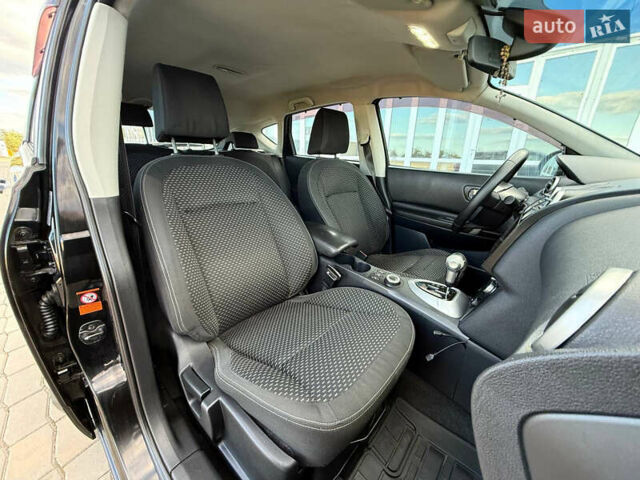 Черный Ниссан Кашкай, объемом двигателя 2 л и пробегом 300 тыс. км за 7600 $, фото 13 на Automoto.ua