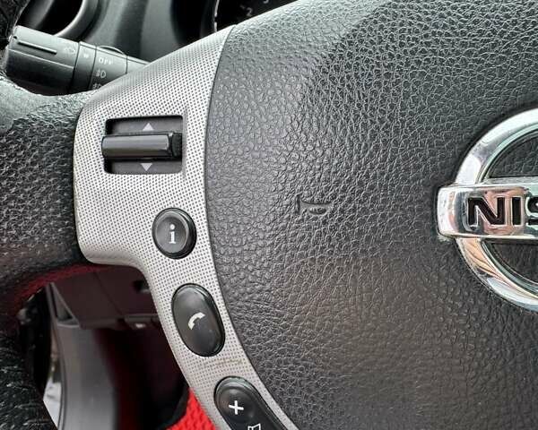 Черный Ниссан Кашкай, объемом двигателя 2 л и пробегом 251 тыс. км за 8500 $, фото 39 на Automoto.ua