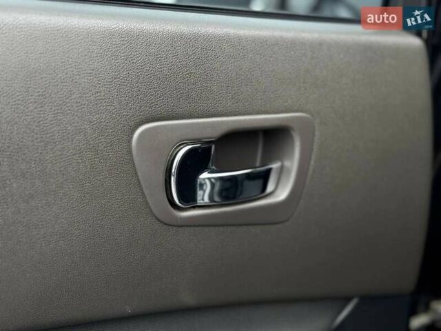 Чорний Ніссан Кашкай, об'ємом двигуна 2 л та пробігом 167 тис. км за 8200 $, фото 37 на Automoto.ua