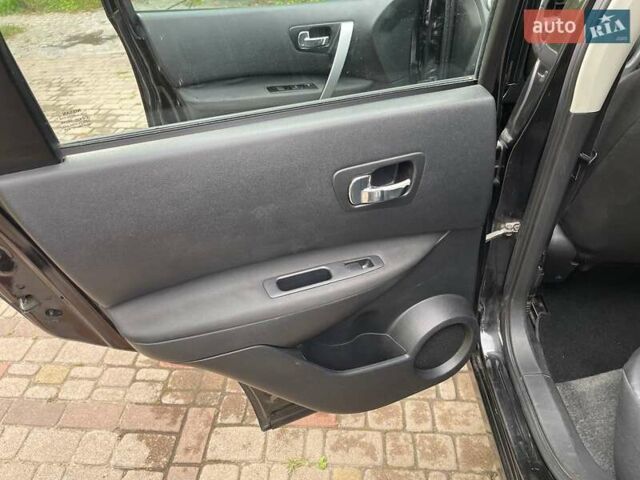 Чорний Ніссан Кашкай, об'ємом двигуна 2 л та пробігом 266 тис. км за 6800 $, фото 10 на Automoto.ua