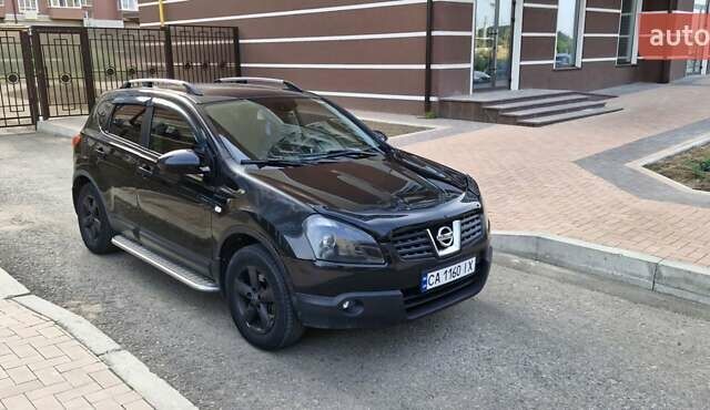 Чорний Ніссан Кашкай, об'ємом двигуна 2 л та пробігом 208 тис. км за 6999 $, фото 2 на Automoto.ua