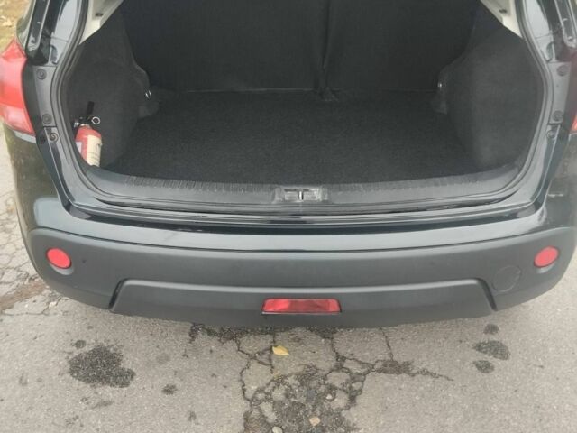 Черный Ниссан Кашкай, объемом двигателя 0 л и пробегом 295 тыс. км за 8000 $, фото 6 на Automoto.ua