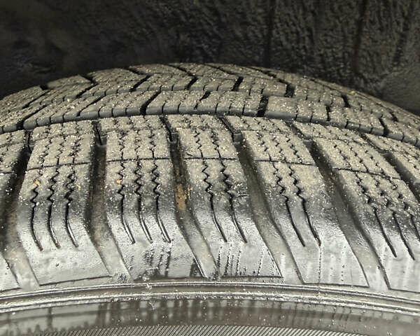 Черный Ниссан Кашкай, объемом двигателя 2 л и пробегом 295 тыс. км за 9200 $, фото 22 на Automoto.ua