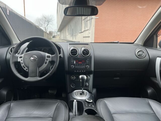 Черный Ниссан Кашкай, объемом двигателя 2 л и пробегом 127 тыс. км за 8700 $, фото 18 на Automoto.ua