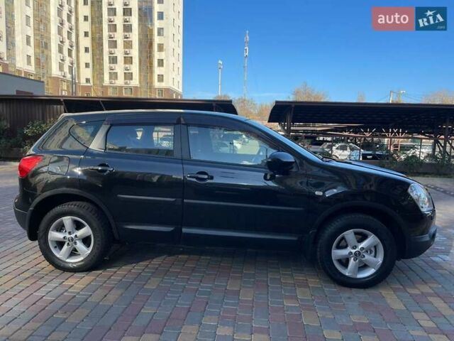Черный Ниссан Кашкай, объемом двигателя 2 л и пробегом 167 тыс. км за 7900 $, фото 3 на Automoto.ua