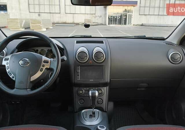 Черный Ниссан Кашкай, объемом двигателя 2 л и пробегом 175 тыс. км за 8500 $, фото 17 на Automoto.ua