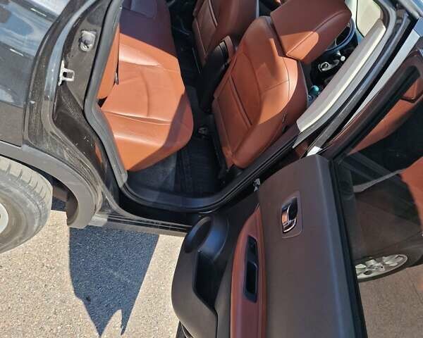 Черный Ниссан Кашкай, объемом двигателя 2 л и пробегом 285 тыс. км за 8100 $, фото 9 на Automoto.ua