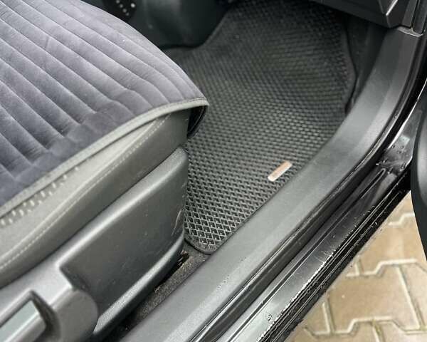 Черный Ниссан Кашкай, объемом двигателя 1.46 л и пробегом 262 тыс. км за 8200 $, фото 3 на Automoto.ua