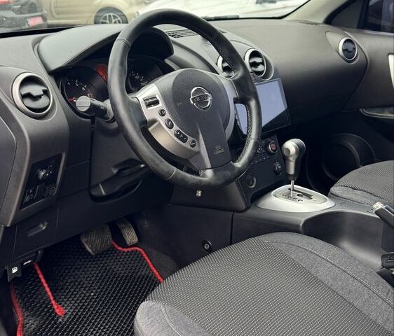 Черный Ниссан Кашкай, объемом двигателя 2 л и пробегом 215 тыс. км за 8300 $, фото 10 на Automoto.ua