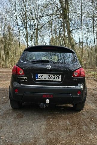 Черный Ниссан Кашкай, объемом двигателя 2 л и пробегом 334 тыс. км за 2750 $, фото 3 на Automoto.ua