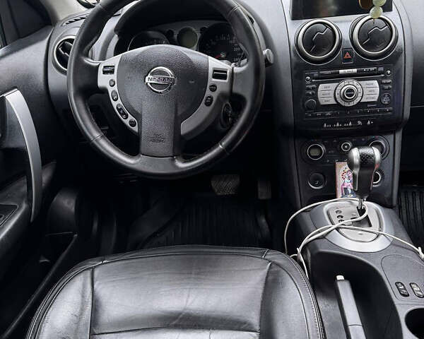 Черный Ниссан Кашкай, объемом двигателя 2 л и пробегом 290 тыс. км за 7200 $, фото 6 на Automoto.ua