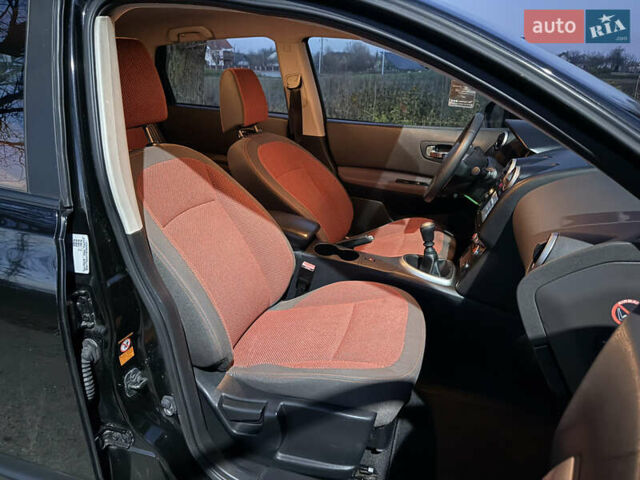 Чорний Ніссан Кашкай, об'ємом двигуна 0 л та пробігом 240 тис. км за 8600 $, фото 9 на Automoto.ua