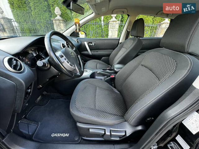 Черный Ниссан Кашкай, объемом двигателя 2 л и пробегом 202 тыс. км за 9500 $, фото 21 на Automoto.ua