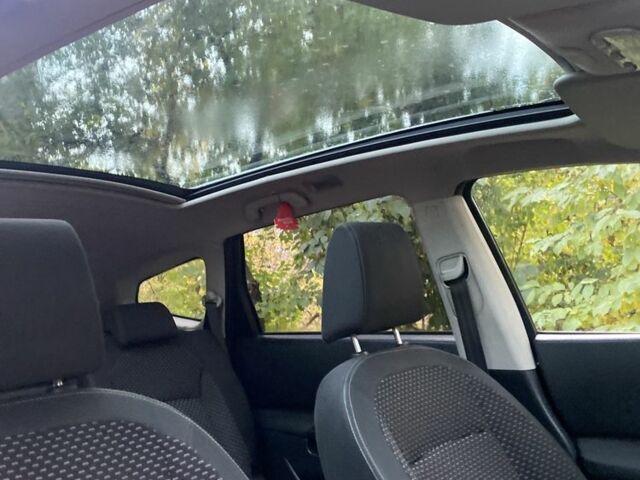 Черный Ниссан Кашкай, объемом двигателя 2 л и пробегом 247 тыс. км за 10500 $, фото 16 на Automoto.ua