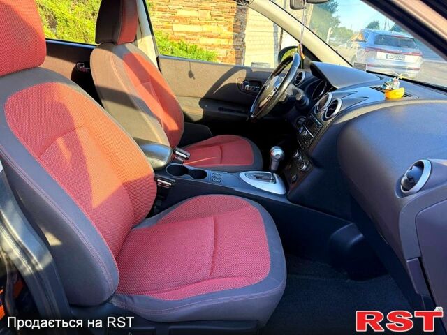 Черный Ниссан Кашкай, объемом двигателя 2 л и пробегом 216 тыс. км за 7700 $, фото 11 на Automoto.ua