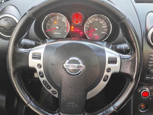 Чорний Ніссан Кашкай, об'ємом двигуна 2 л та пробігом 313 тис. км за 7200 $, фото 17 на Automoto.ua