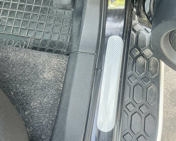Чорний Ніссан Кашкай, об'ємом двигуна 1.46 л та пробігом 212 тис. км за 8999 $, фото 37 на Automoto.ua