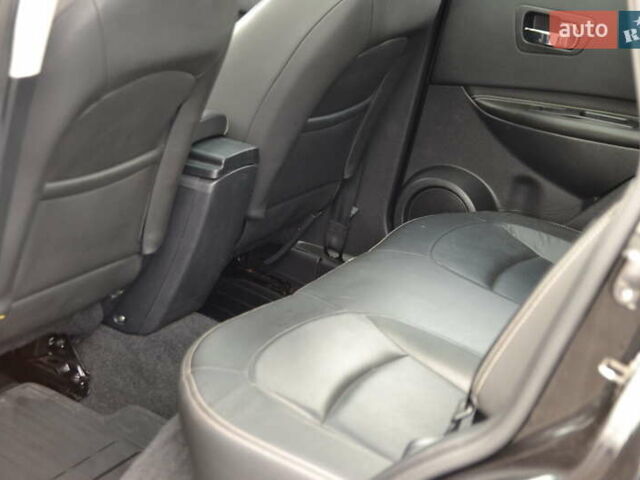 Чорний Ніссан Кашкай, об'ємом двигуна 2 л та пробігом 190 тис. км за 8999 $, фото 16 на Automoto.ua