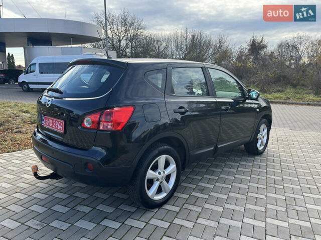 Черный Ниссан Кашкай, объемом двигателя 1.6 л и пробегом 208 тыс. км за 8500 $, фото 2 на Automoto.ua