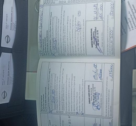 Черный Ниссан Кашкай, объемом двигателя 2 л и пробегом 240 тыс. км за 9800 $, фото 16 на Automoto.ua