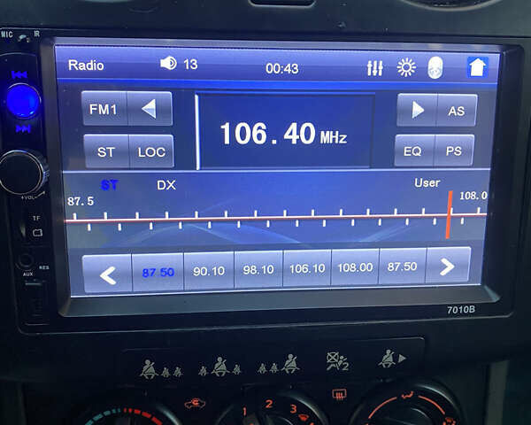 Черный Ниссан Кашкай, объемом двигателя 1.5 л и пробегом 272 тыс. км за 7500 $, фото 7 на Automoto.ua