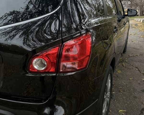 Черный Ниссан Кашкай, объемом двигателя 2 л и пробегом 214 тыс. км за 9400 $, фото 29 на Automoto.ua