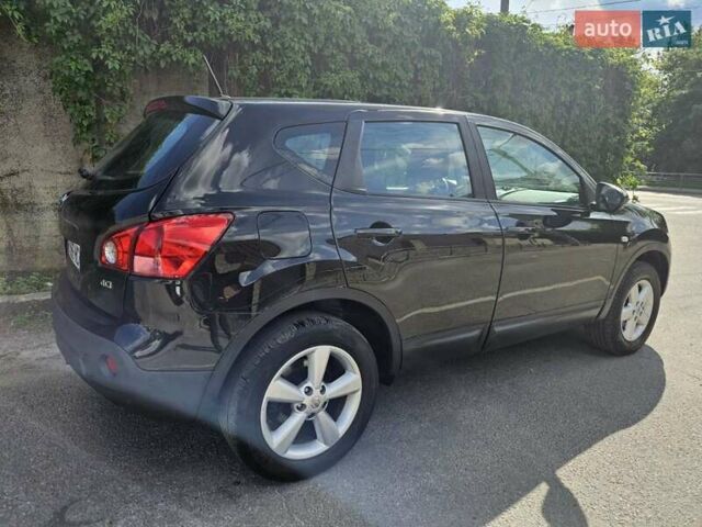 Черный Ниссан Кашкай, объемом двигателя 1.5 л и пробегом 200 тыс. км за 8950 $, фото 3 на Automoto.ua