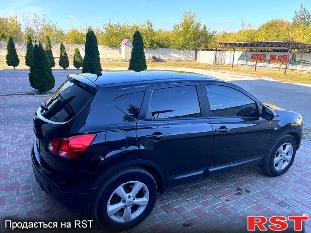 Черный Ниссан Кашкай, объемом двигателя 2 л и пробегом 240 тыс. км за 8950 $, фото 1 на Automoto.ua