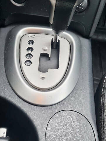 Чорний Ніссан Кашкай, об'ємом двигуна 2 л та пробігом 197 тис. км за 8500 $, фото 5 на Automoto.ua