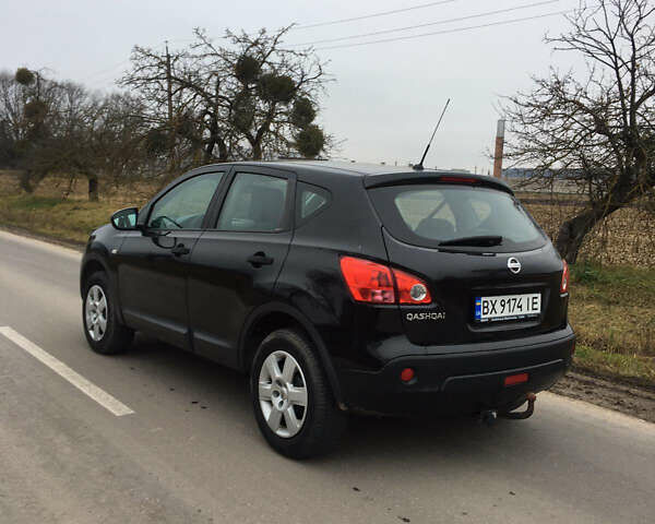 Черный Ниссан Кашкай, объемом двигателя 1.6 л и пробегом 215 тыс. км за 8599 $, фото 18 на Automoto.ua